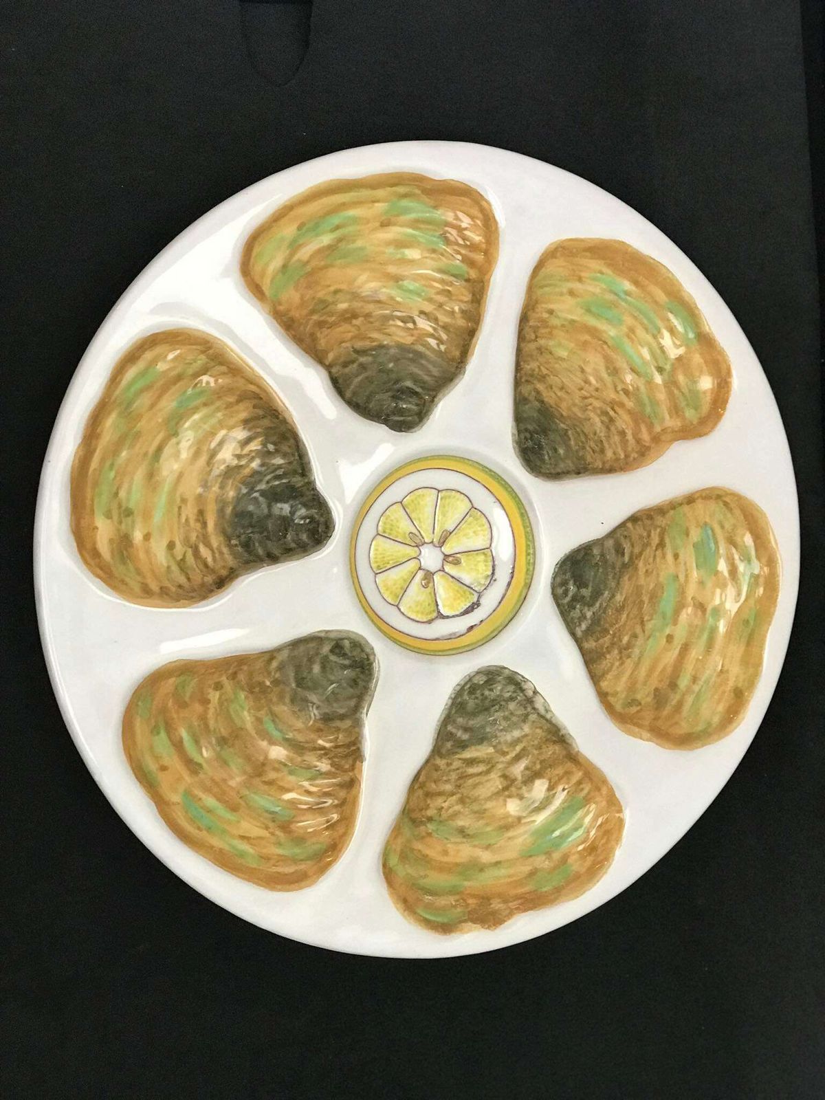 photo furniture Oyster Plate Majolica Oyster Dish Italian Yellow White And Green Majolica Oyster Plate Collectable Glazed Hand Painted Collection