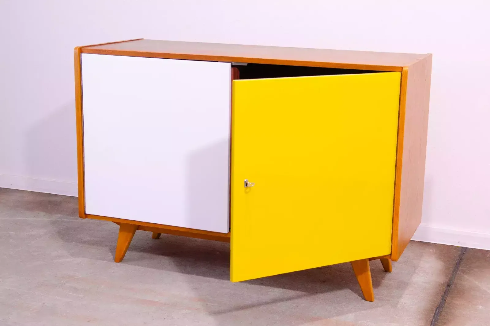Volledig Gerestaureerd Mid Century Dressoir U 450 Van Jiří Jiroutek, Jaren 1960, Tsjecho Slowakije photo vintage