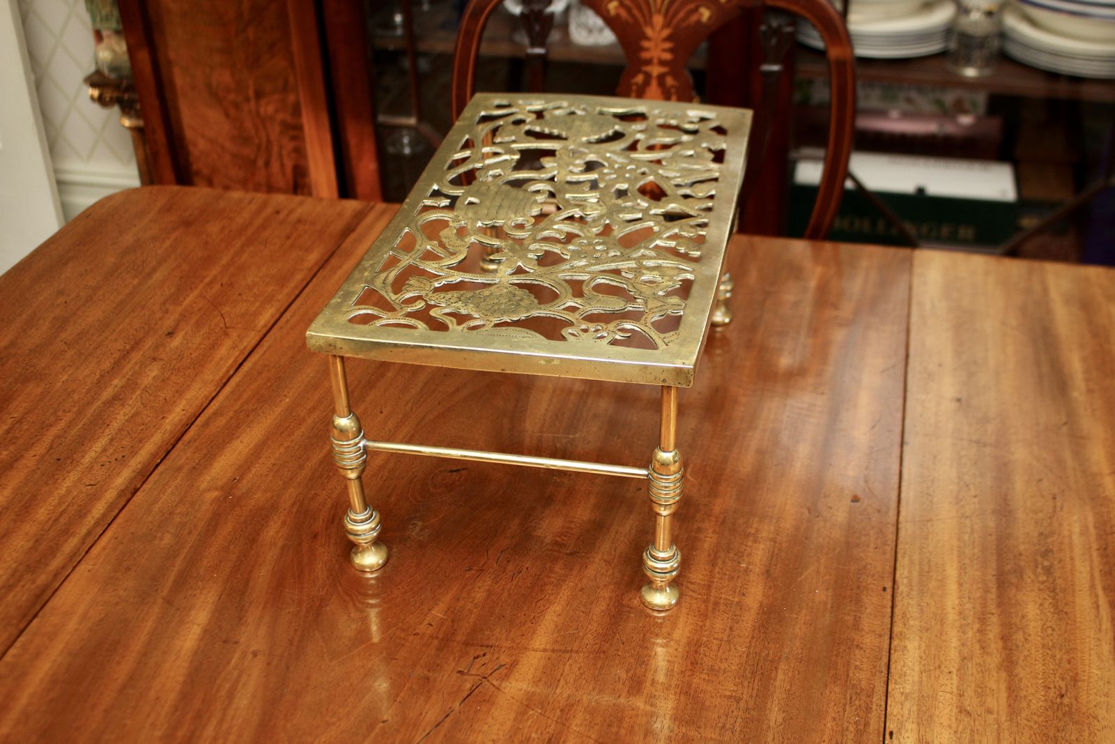 A Good Quality C19th Brass Pierced Trivet, Beehive Design / Beekeeper, Farmhouse photo 145.0