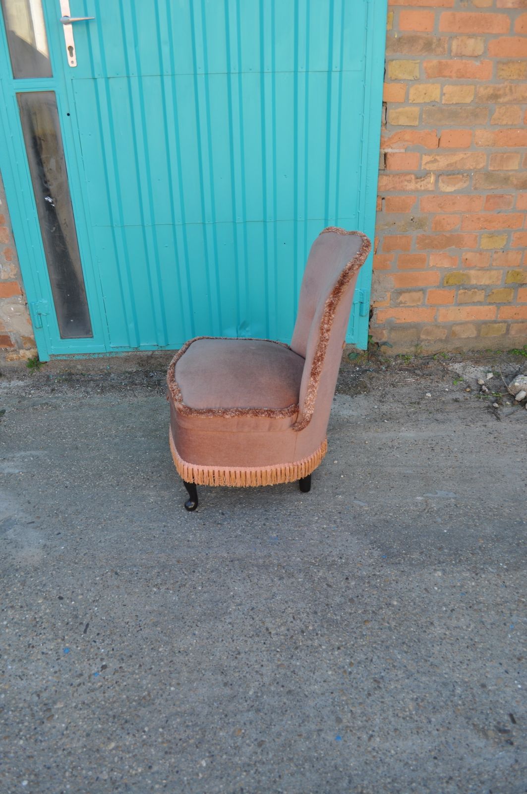Vintage Pink Velour Bedroom Boudoir Chair Studded Back And Padded Seat photo buy