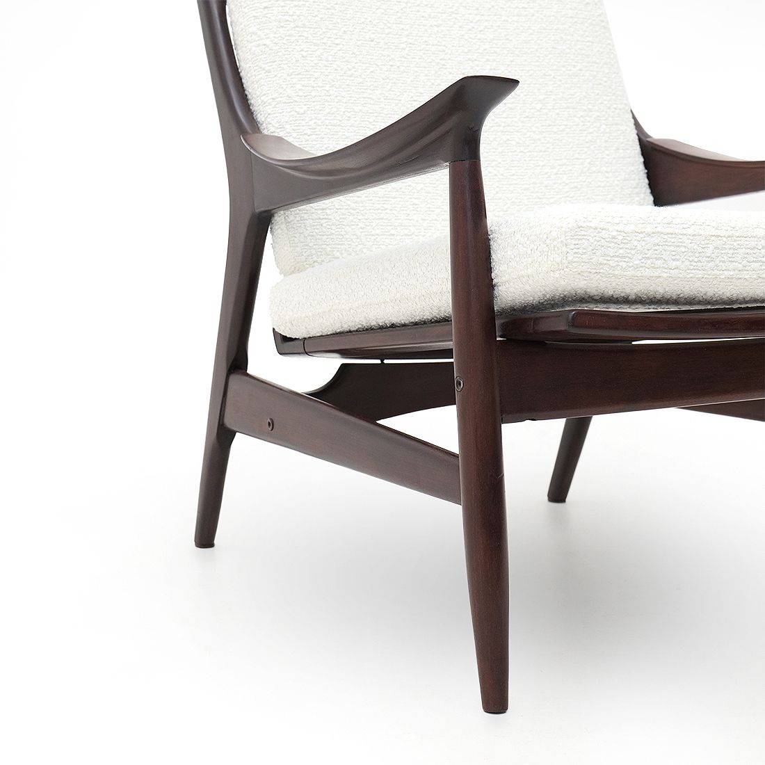 Pair Of Armchairs In Wood And White Bouclé By Mario Franchioni For Framar, 1960s photo 2815.0