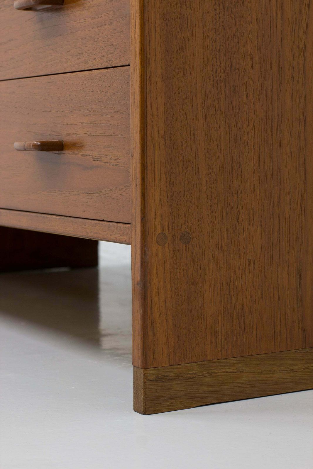 Ry16 Chest Of Drawers By Wegner photo Furniture
