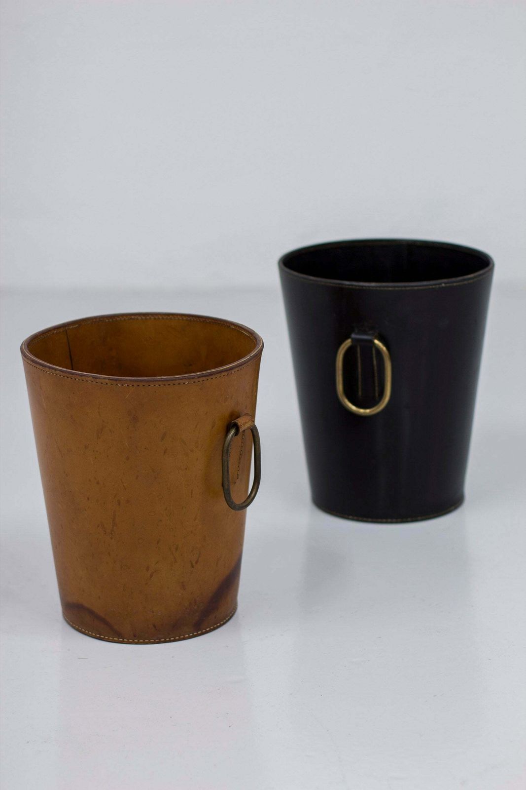 Paper Basket By Carl Auböck, 1960s photo vinterior