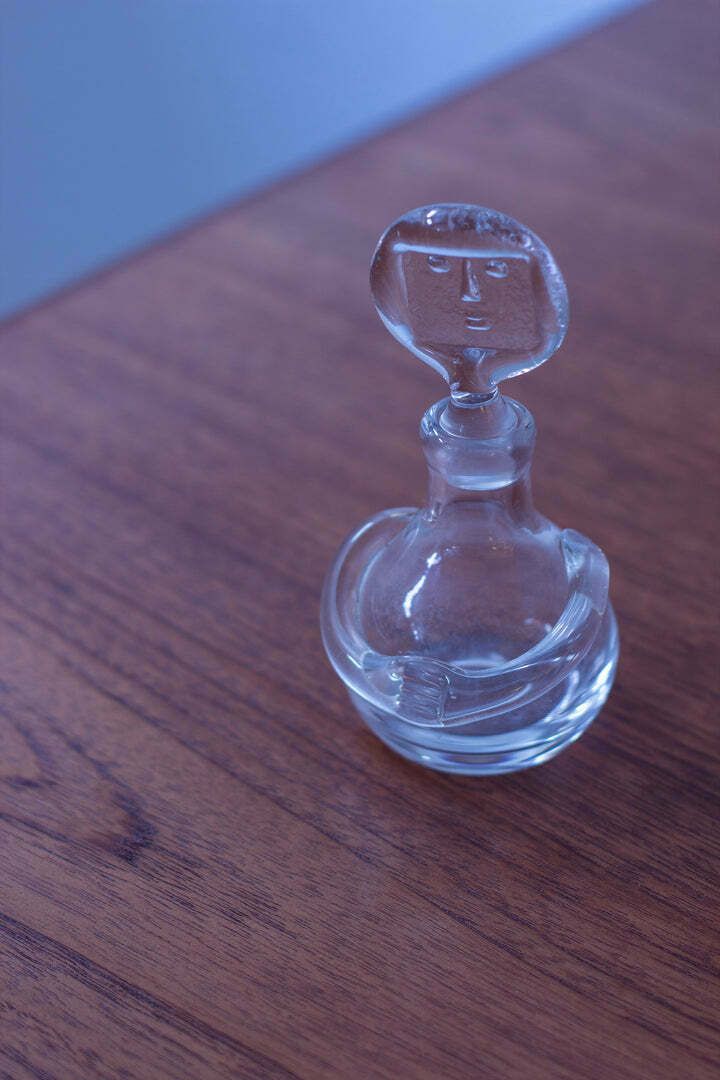 photo furniture "People" Decanter By Erik Höglund No.3