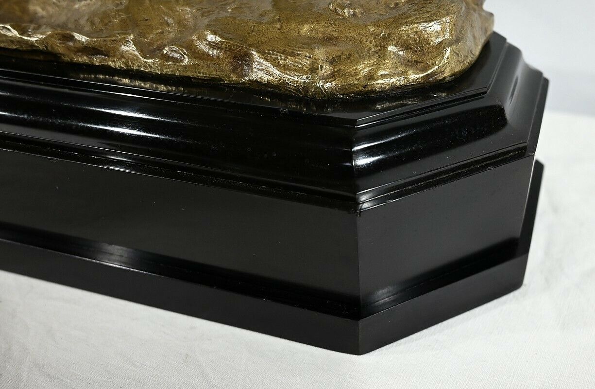 photo buy Important Bronze “The Draft Horse” By T. Gechter – 1841
