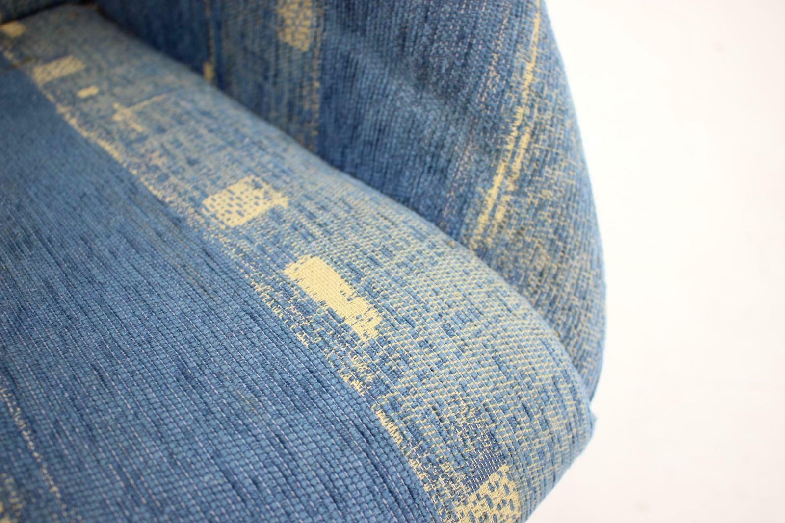 photo furniture 1960s Miroslav Navratil Armchair,Czechoslovakia