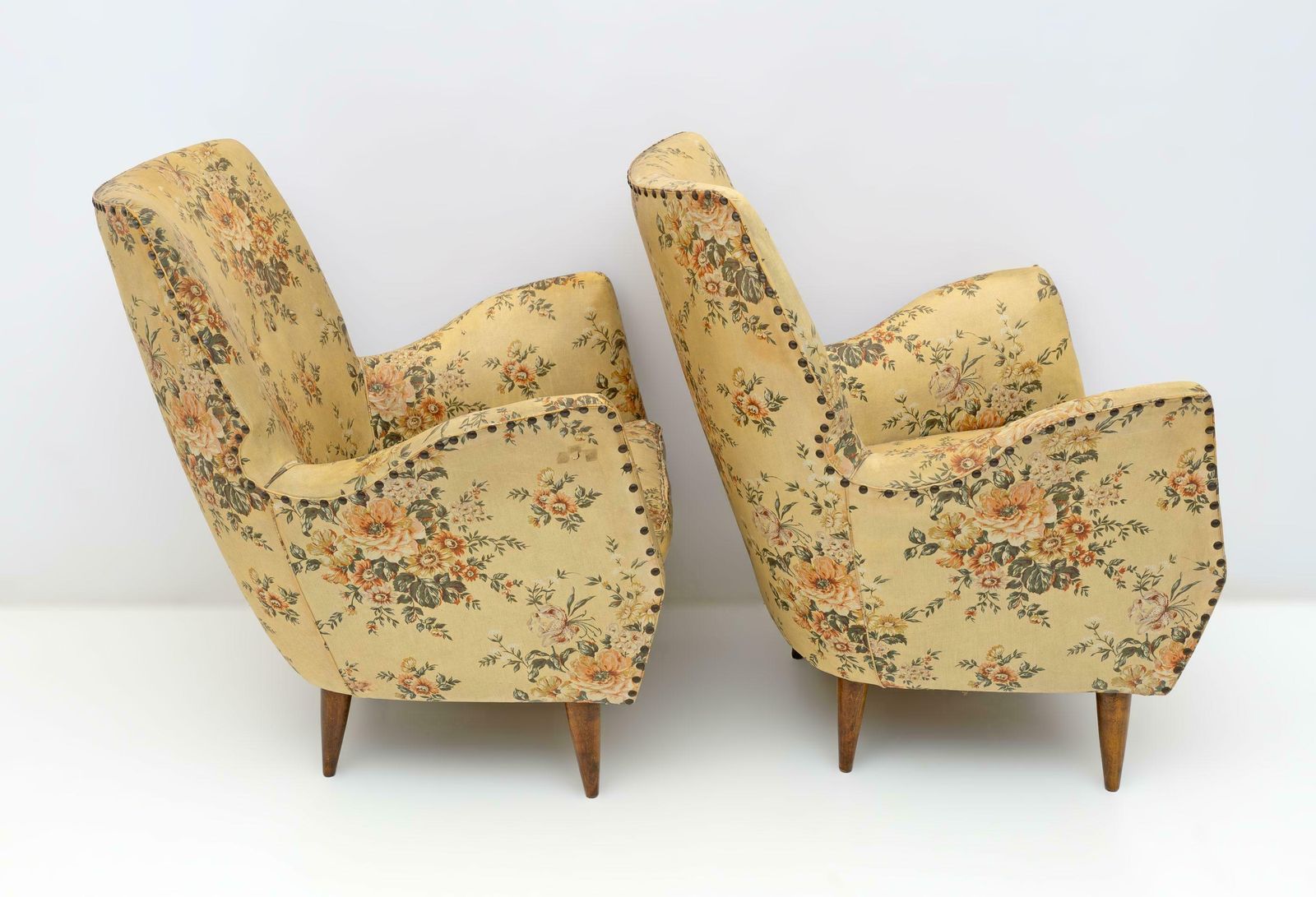 Attributed To Gio Ponti Mid Century Modern Italian Armchairs By Isa, 1950s, Pair photo vinterior