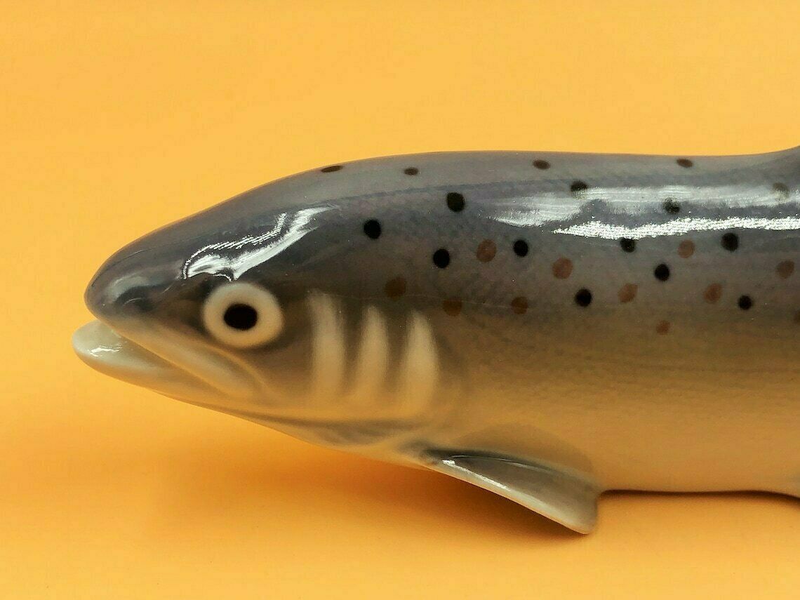 Royal Copenhagen Porcelain Rainbow Trout Fish Figurine. No. 136. photo vintage