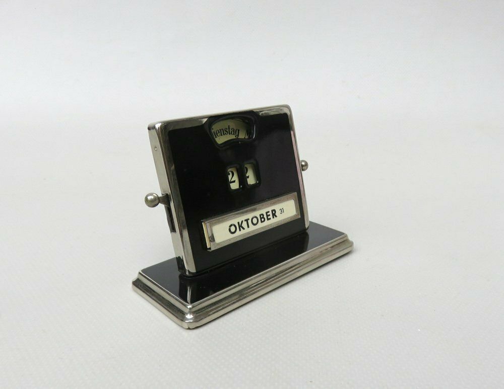 Bauhaus Chrome Plated Black Eternal Calendar By Jakob Maul, 1920s photo vinterior