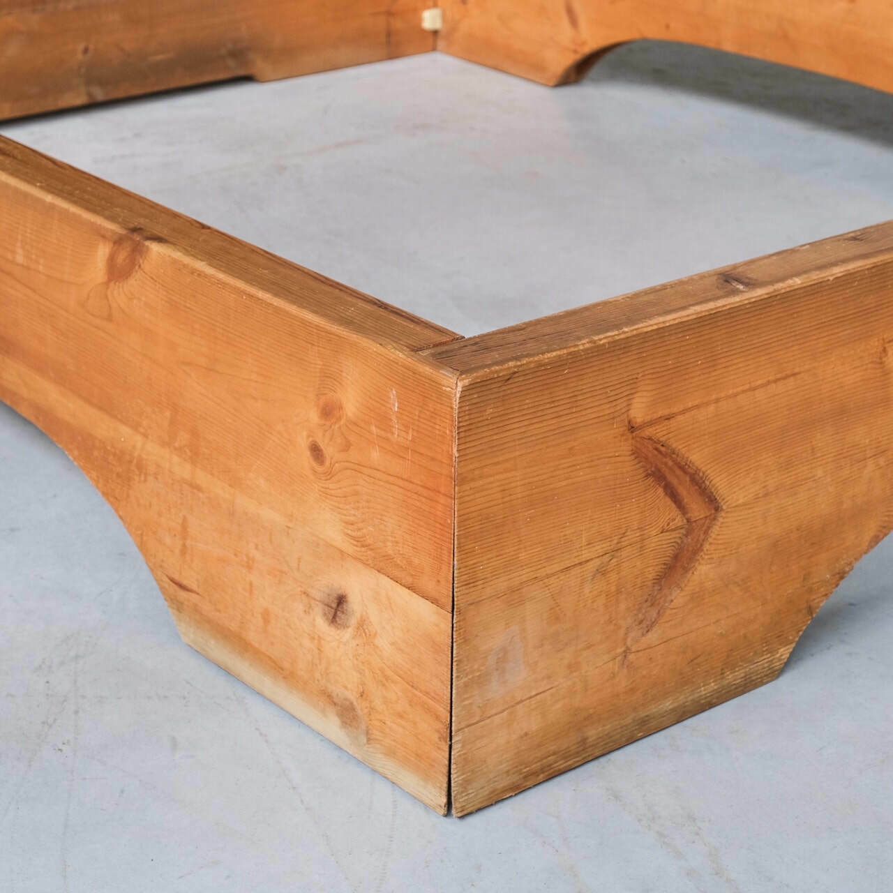 Mario Ceroli Bocca Della Verità Mid Century Italian Bed For Poltronova photo buy