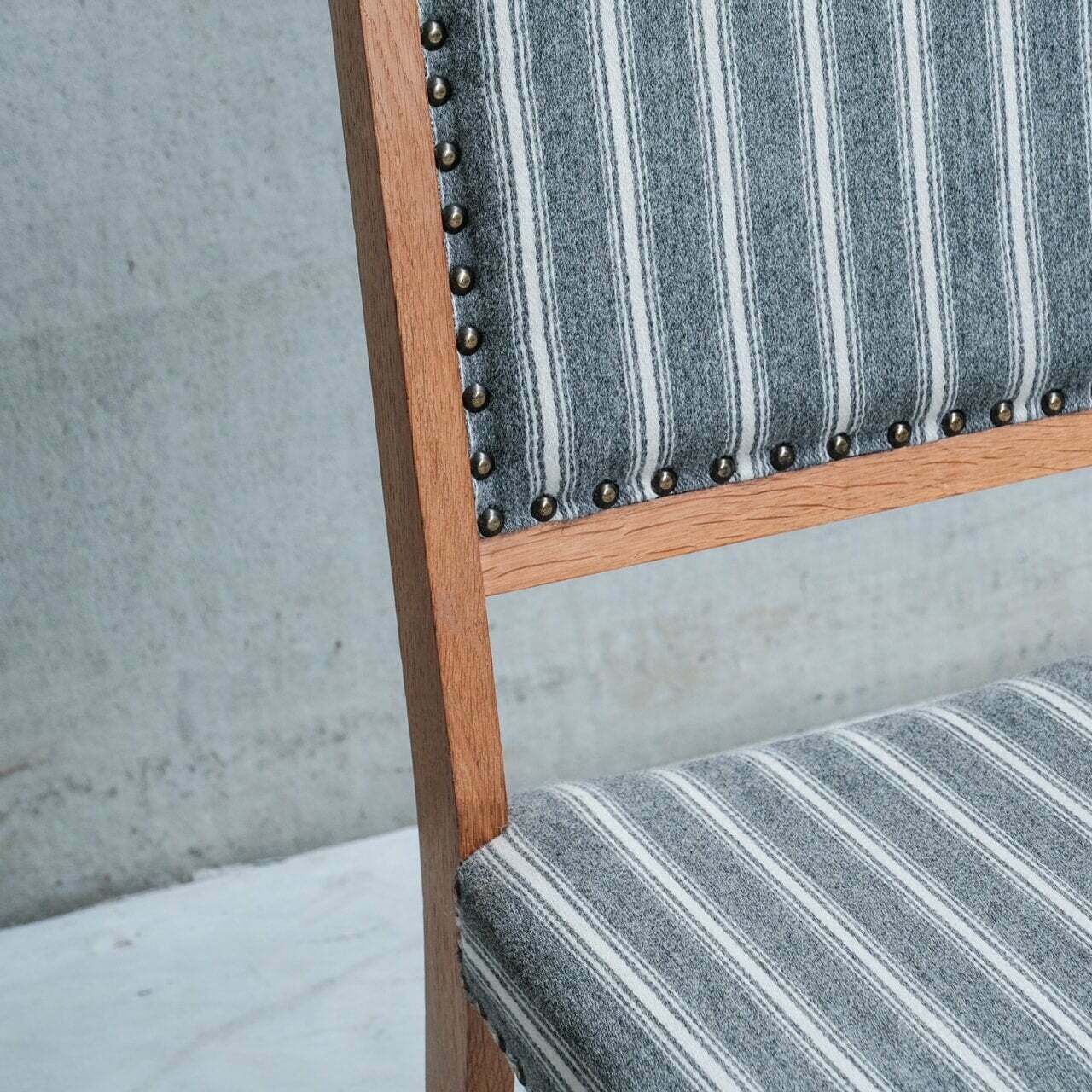 photo furniture Set Of Six Mid Century Danish Oak Dining Chairs