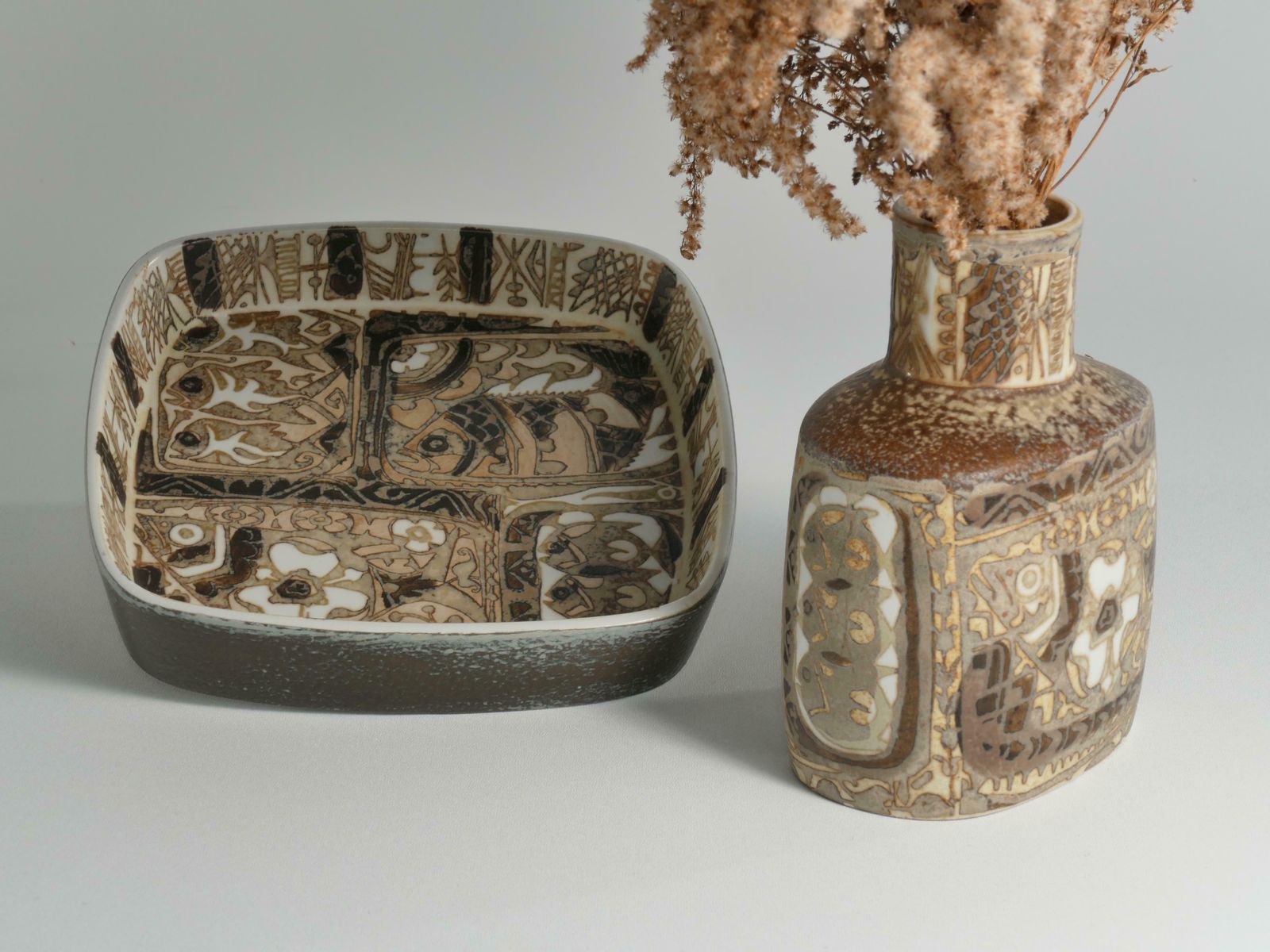 Scandinavian Modern Plate And Vase, Ceramic, "Baca", Fajance, By Nils Thorsson F photo Home Decor