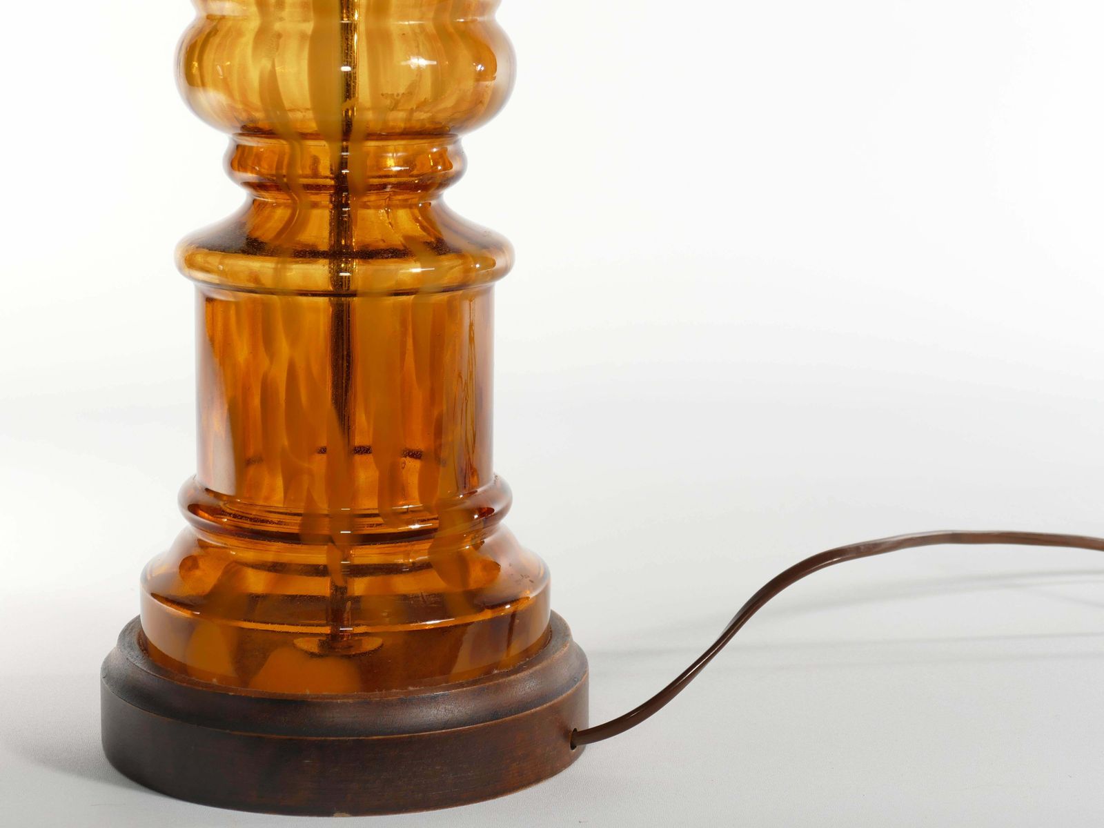 765.0 Scandinavian Modern Amber Glass Table Lamp By Miranda, 1970s photo