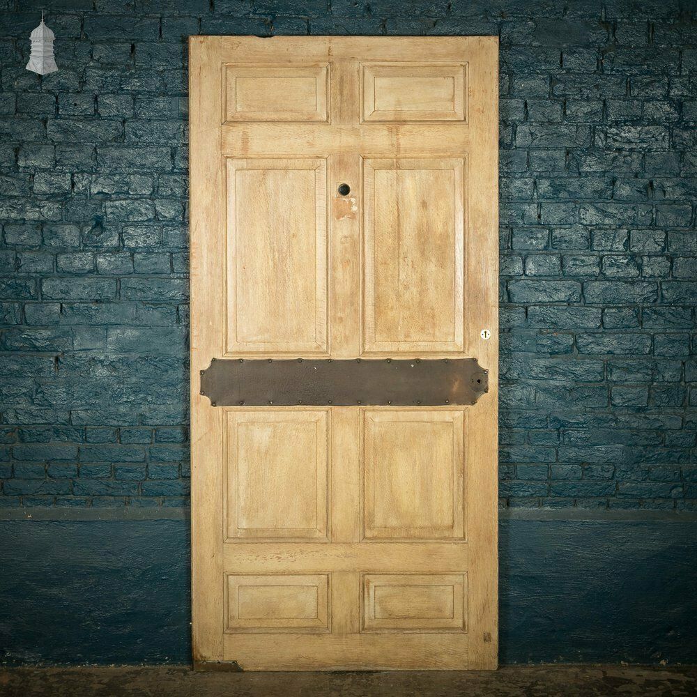 Oak Panelled Door, 8 Raised Panels With Leather Detail photo vintage