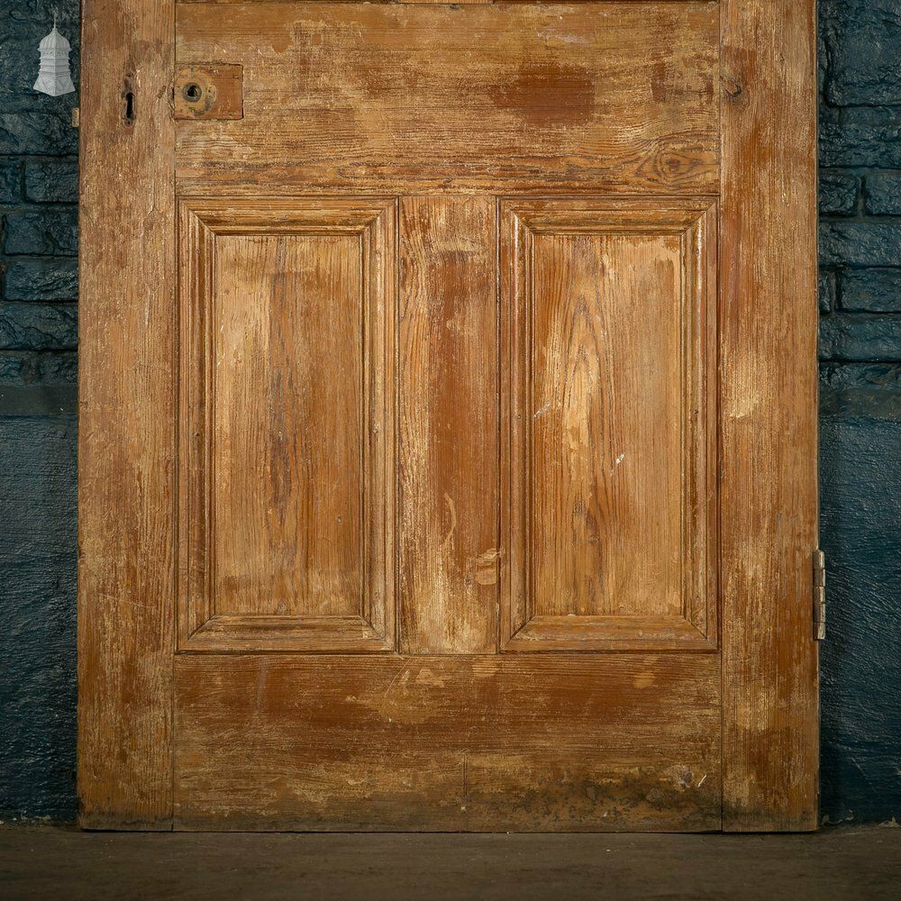 Pitch Pine Panelled Door, Victorian Style, 6 Moulded Panel photo Home Fixtures