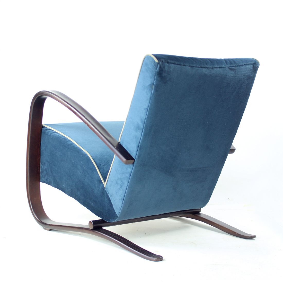 H 269 Halabala Armchair By Jindřich Halabala For Up Závody, Czechoslovakia, 1920s photo vinterior