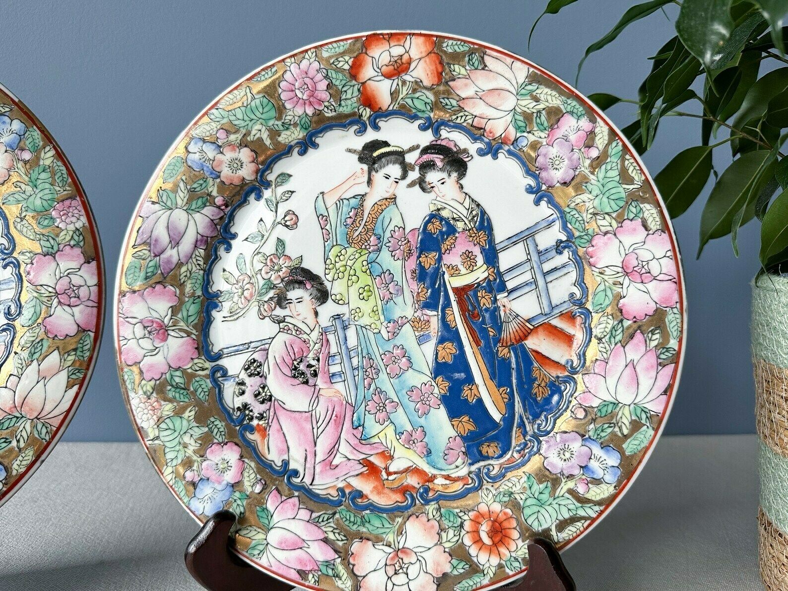 Vintage Pair Of Chinese Famille Rose Plates Mille Fleur Plates, Geisha Plates photo Home Decor