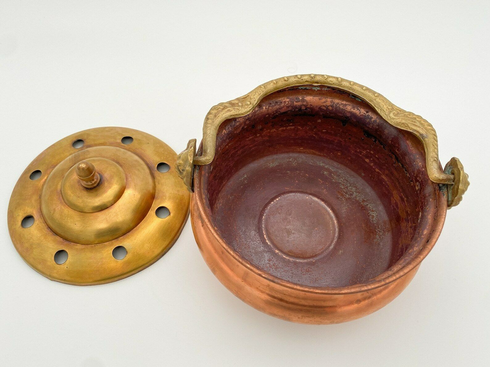 Vintage Copper Pot, Copper Cookware, Copper Kitchenware, Copper Flower Pot, Antique Plant Pot, Vintage Planter, Vintage Copper Planter photo for sale