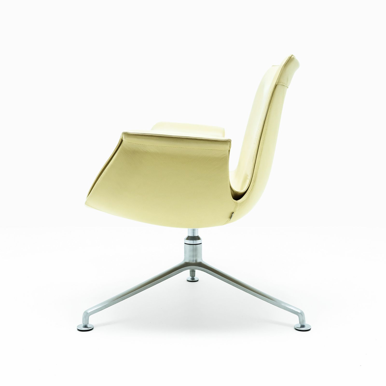 Danish Mid Century Preben Fabricius And Jorgen Kastlhom Fk Lounge Chairs, Model Fk 6727 3g, For Walter Knoll photo for sale