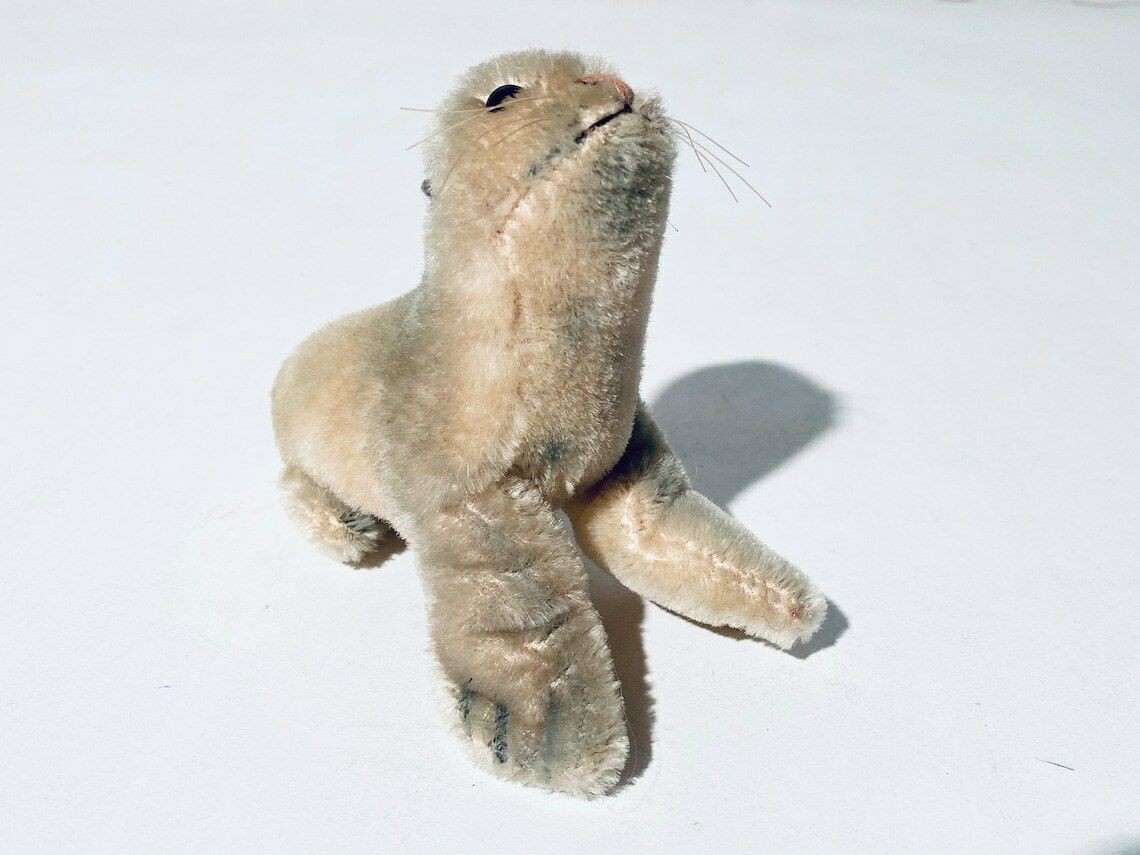 Vintage Steiff Stuffed Baby Seal Toy 'Robby' / Vintage 1950s photo furniture