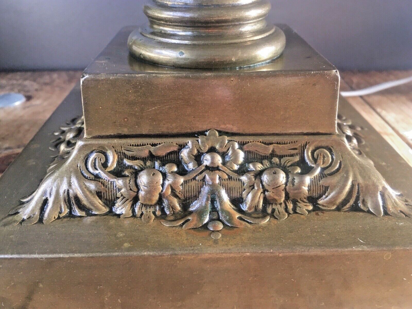 Antique 20s Large Corinthian Column Table Lamp Acanthus Leaf Grand Country House photo Lighting