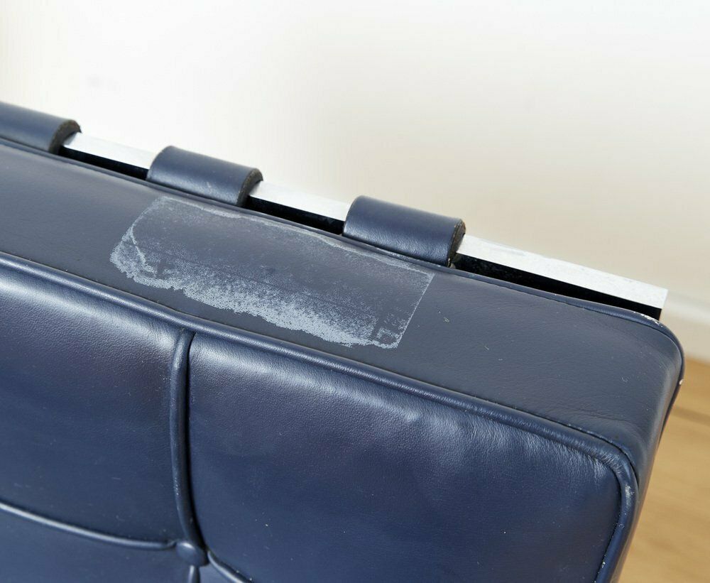 Mr 90 Barcelona Lounge Chair By Ludwig Mies Van Der Rohe For Knoll Inc. / Knoll International, 1950s photo for sale