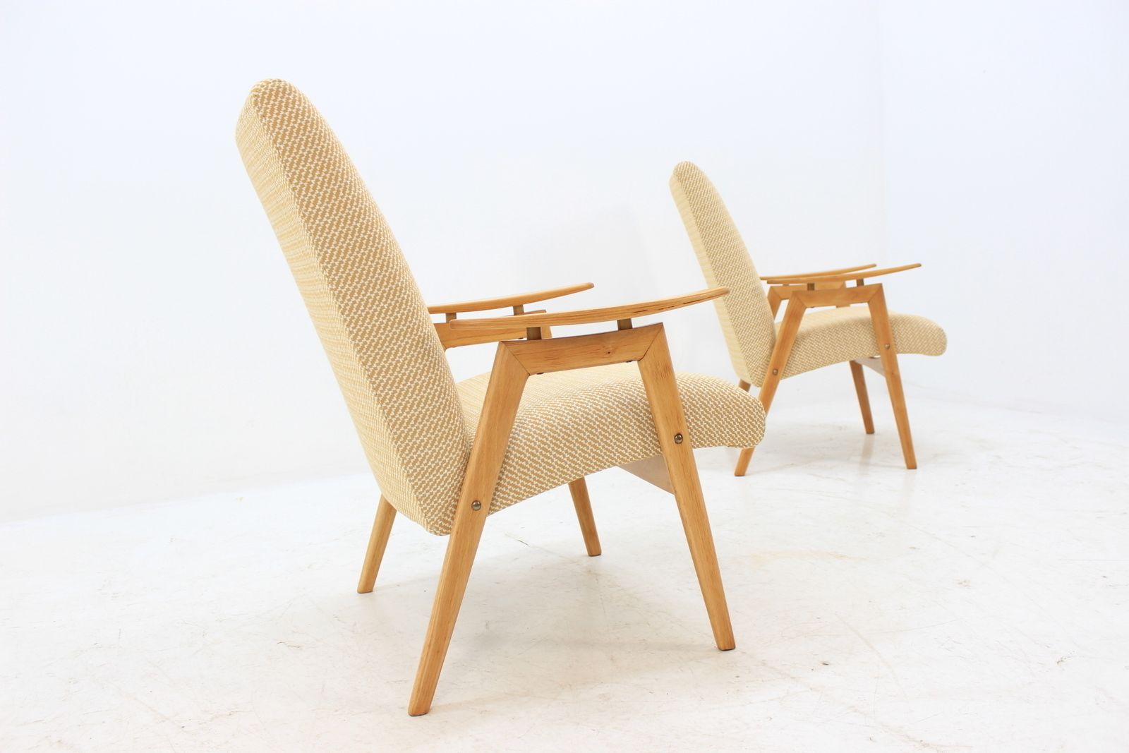 Set Of Two Lounge Chair By Jaroslav šmídek For Jitona, 1960´S.