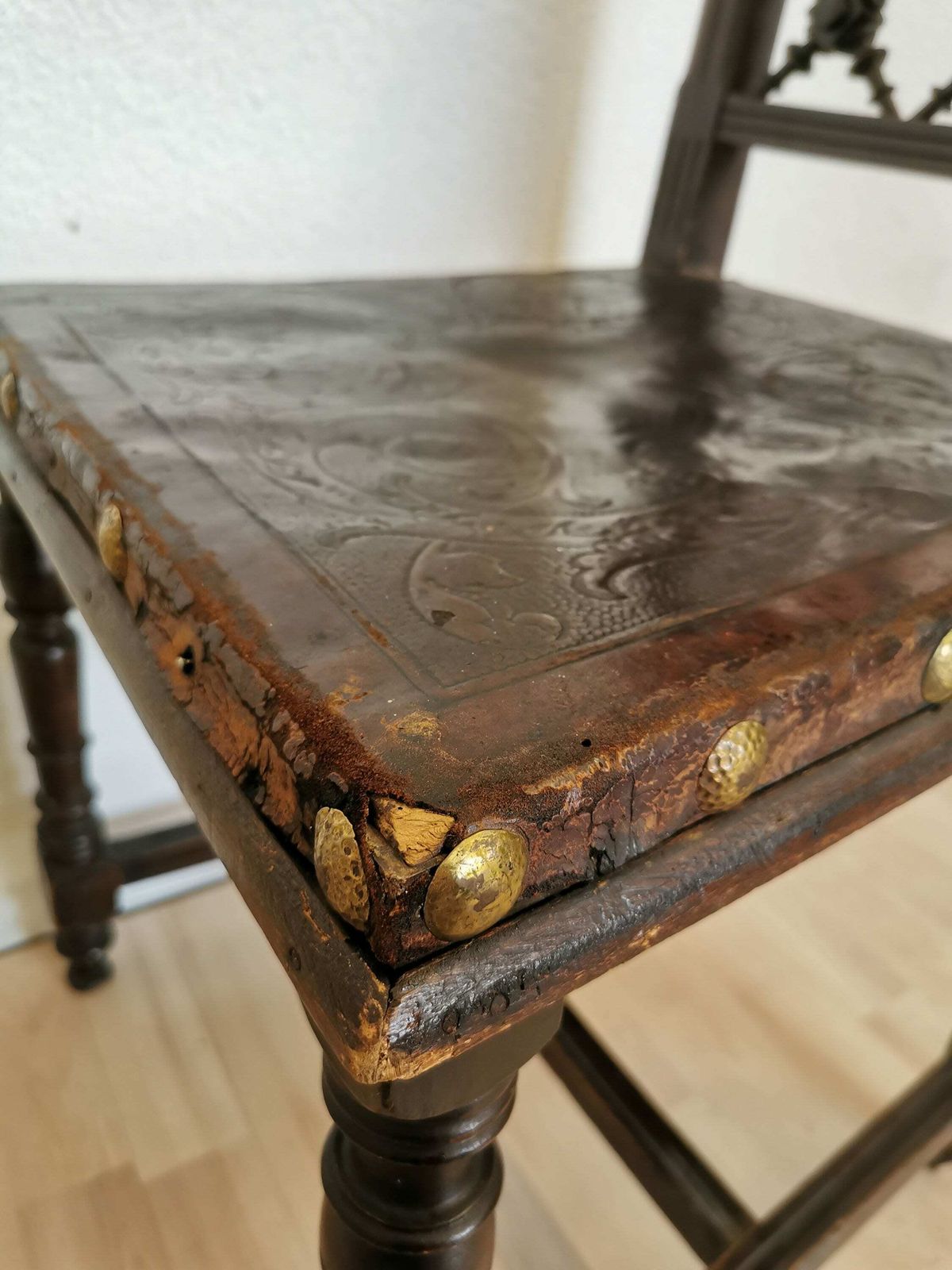 Antique Dine Chair From 1930s / Wodeen Base And Leather Seat And Backrest / Vintage Dining Chair With Amazing Details With Metal Nets photo buy