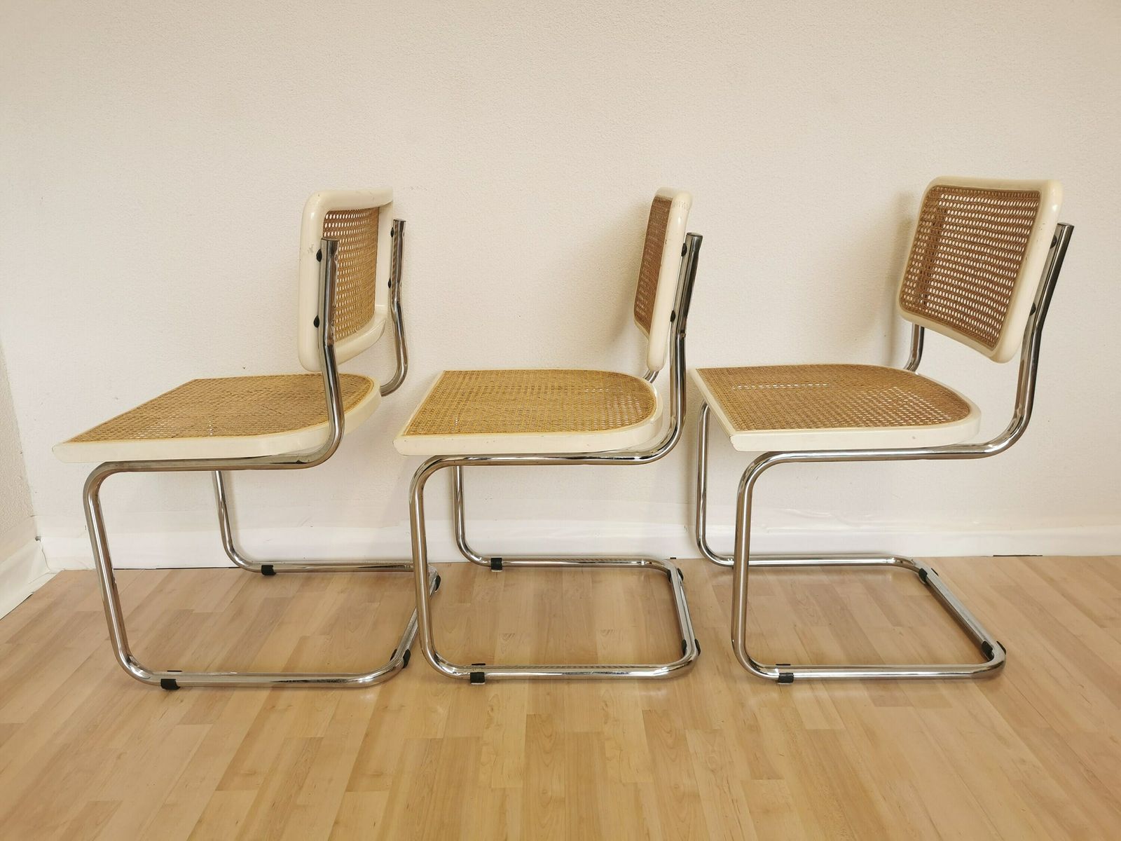 Set Of 3 Vintage White Cesca Chairs By Marcel Breuer / Mid Century Italian Dining Chair B32 Knoll / 1970s / Wicker/ Dining /Dine Chairs/ Mcm photo for sale