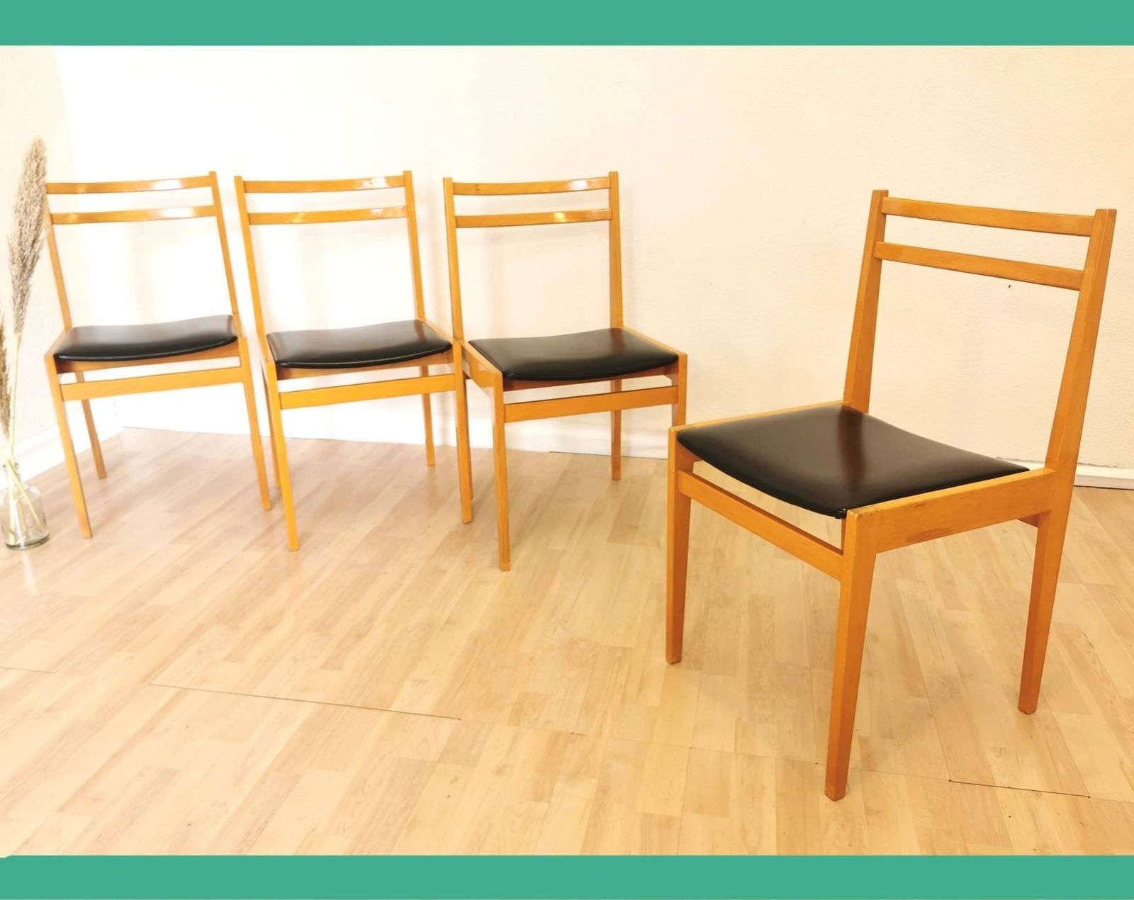 Set Of 4 / Vintage Dining Chairs By Branko Ursic For Stol Kamnik / Yugoslavia, 1970s / Original Model 2087 / Mid Century Minimalistic Chair