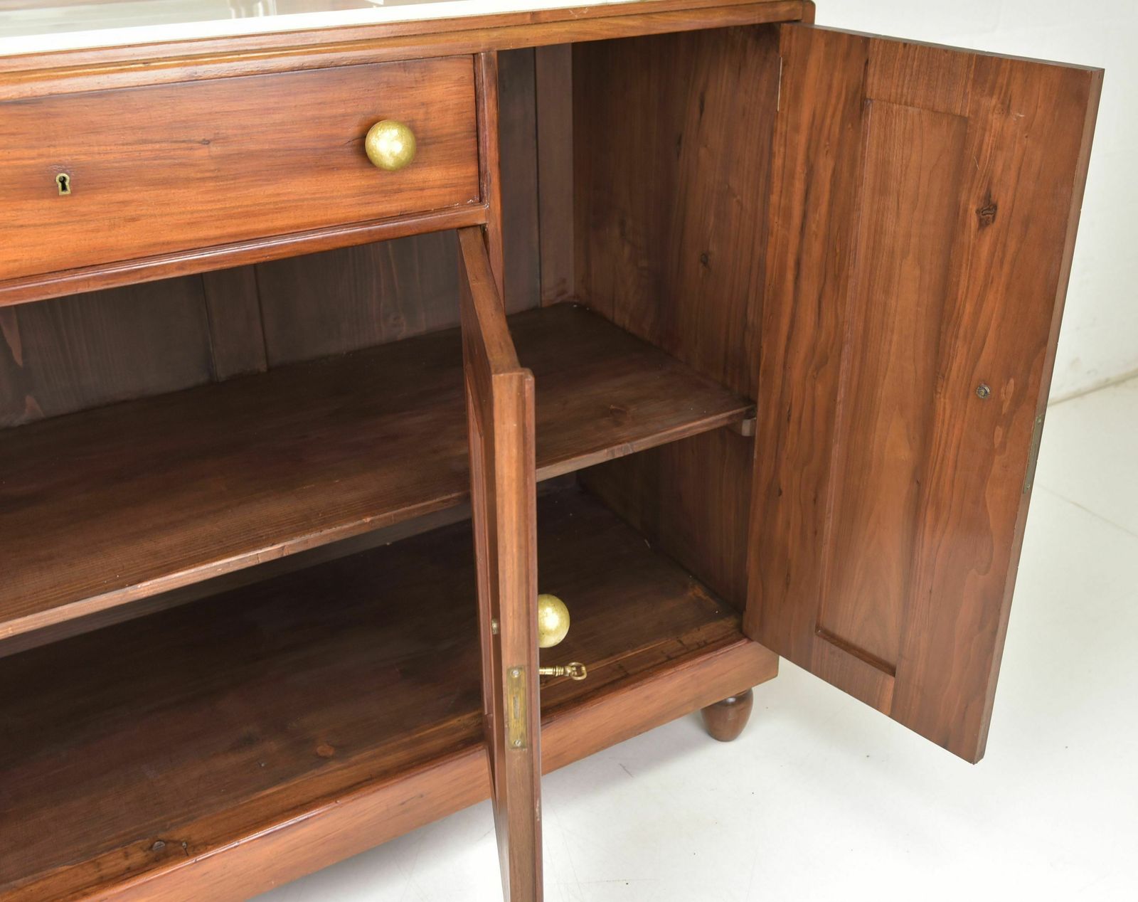 Antique! Buffet Cabinet Restored Art Deco Around 1920 Walnut Portugal Provenance photo 2964.0