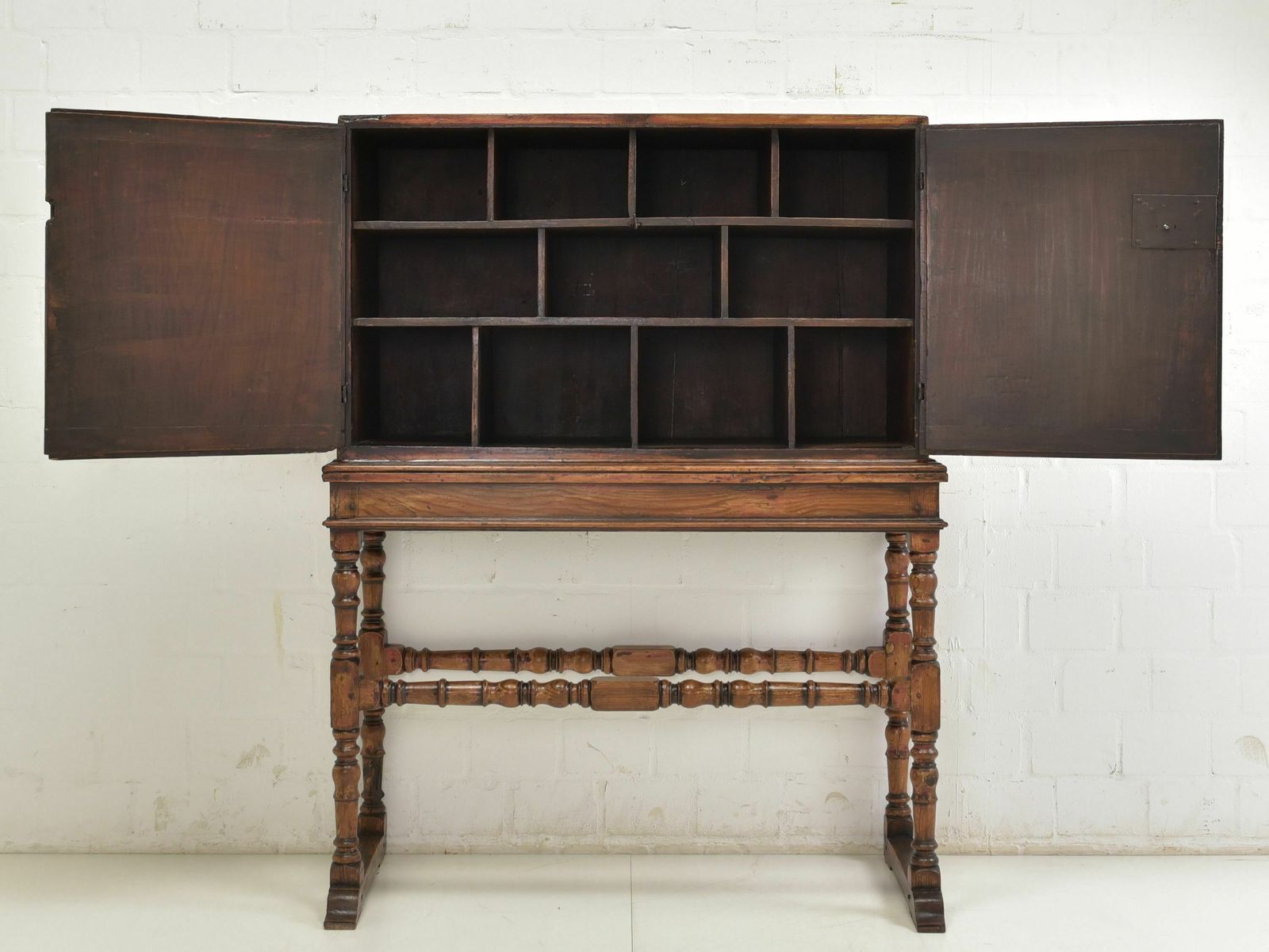 Antique! Bargueño Restored Around 1780 Top Cabinet Chest Of Drawers Secretary Spain photo Furniture