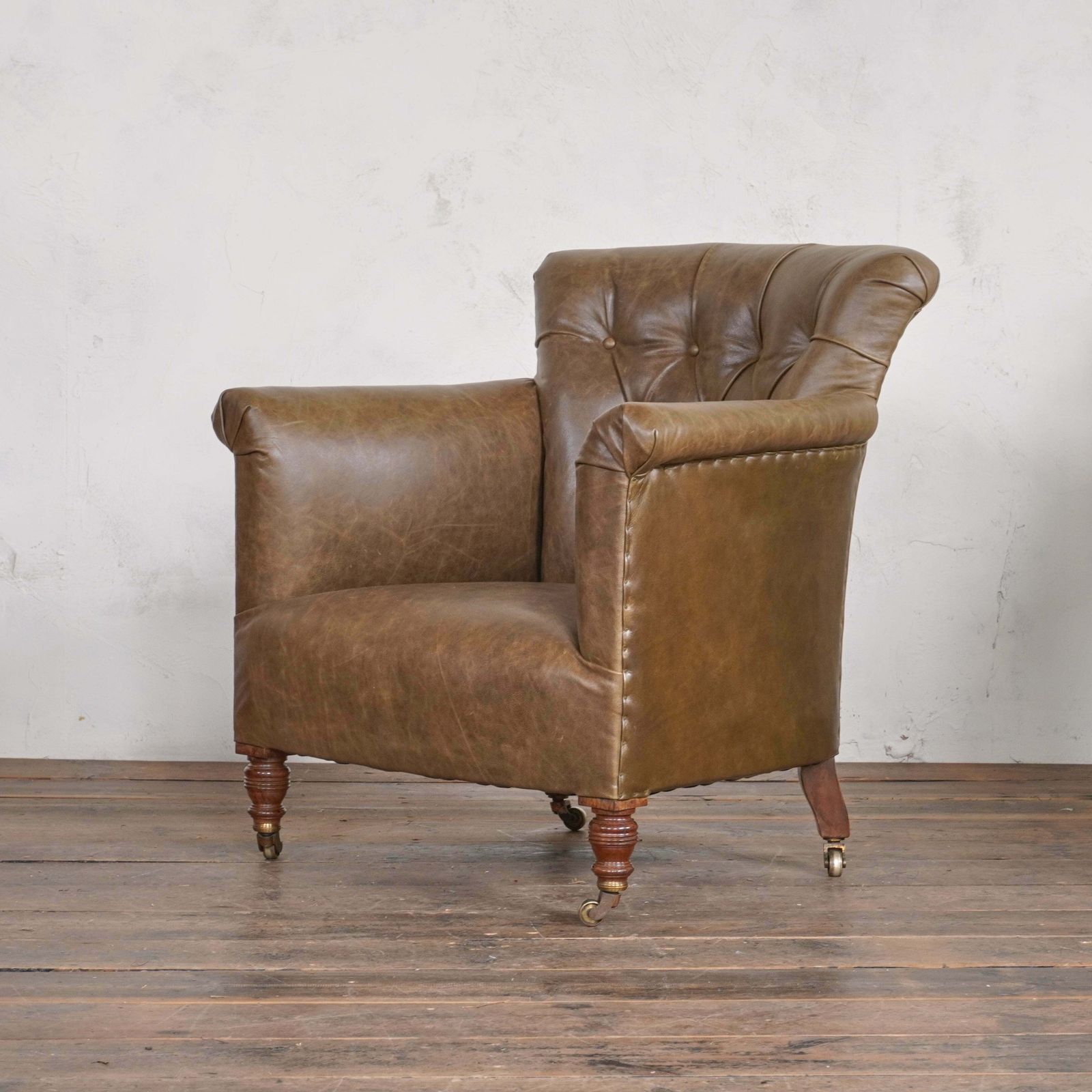 Howard And Sons Woodstock Armchair   Green Leather photo furniture
