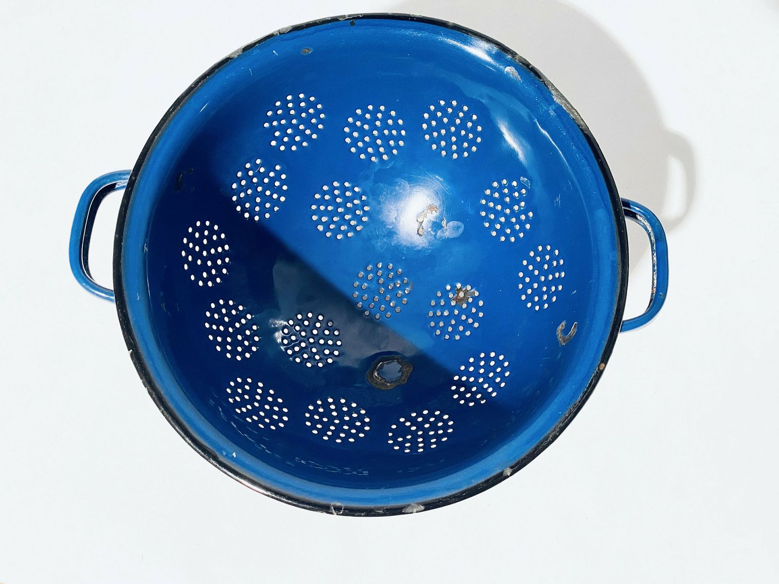 Blue Enamel Kitchen Sieve / Kitchen Colander / 1920s Vintage Decor photo buy