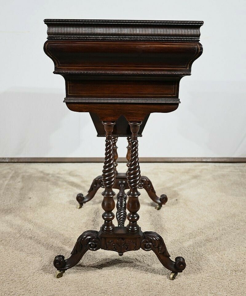 photo buy Small Table Hairdresser, Time Restoration – Early 19th Century