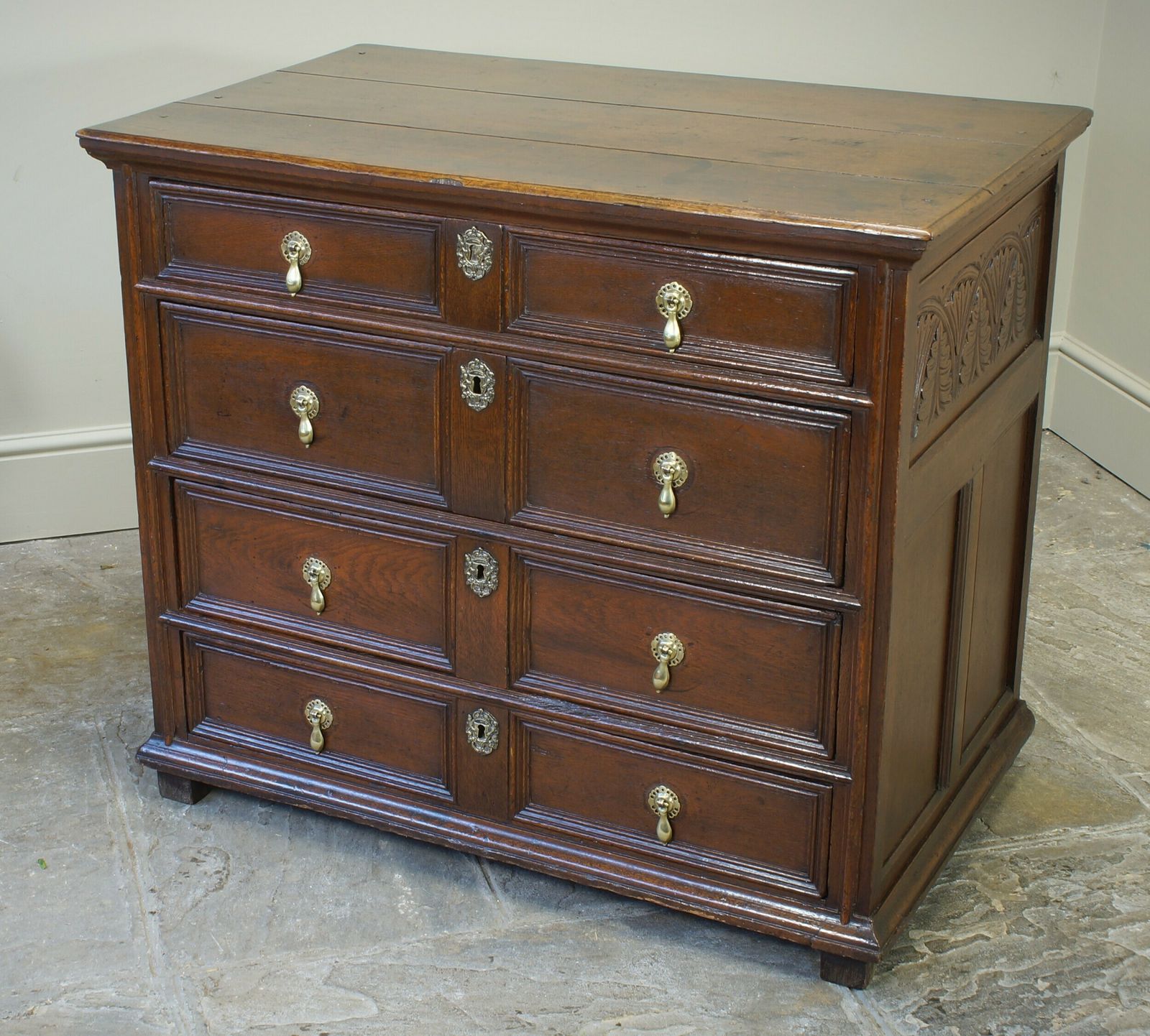 17th Century Moulded Oak Chest Of Drawers. photo buy