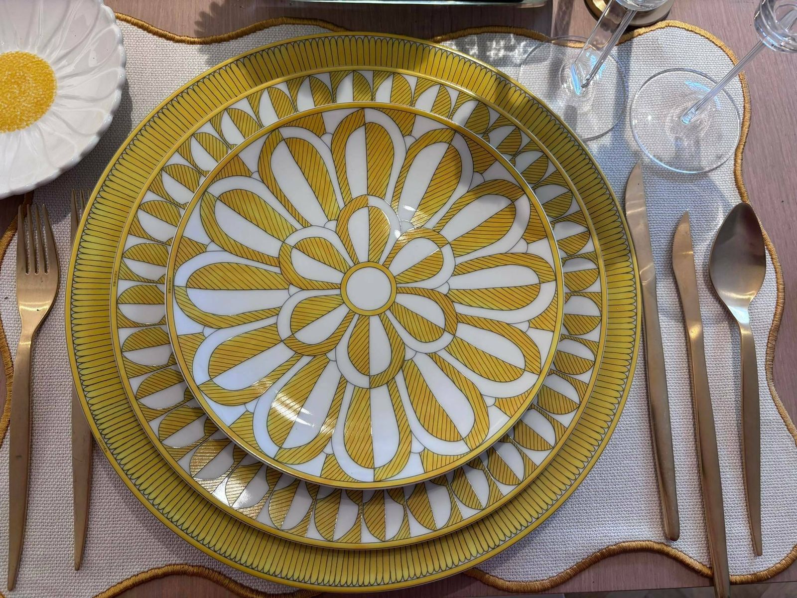 Hermes Plates Set Of 2 Soleil D Hermes Dessert/Entree/Cake/Fromage Plate Dish Signed Wedding Gift Yellow Table Luxury Gift Wedding Gift photo furniture