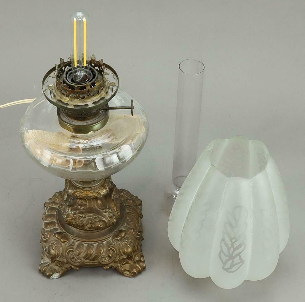 Antique Bronze Table Oil Lamp With Electric Wire And Glass Cup Art Deco 50's photo Lighting