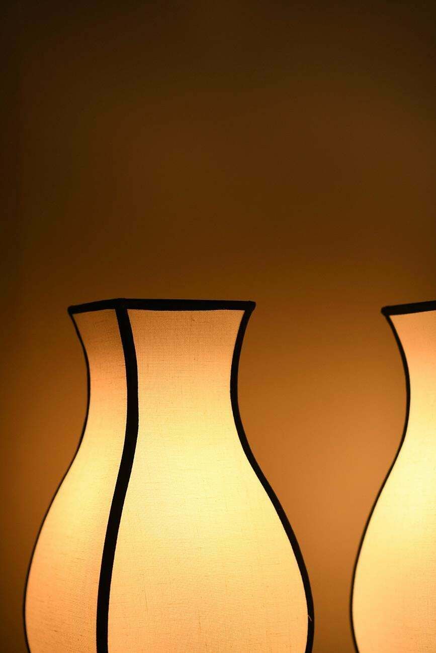 Pair Of Small “Molto Pagoda” Lamps In Cotton photo vinterior