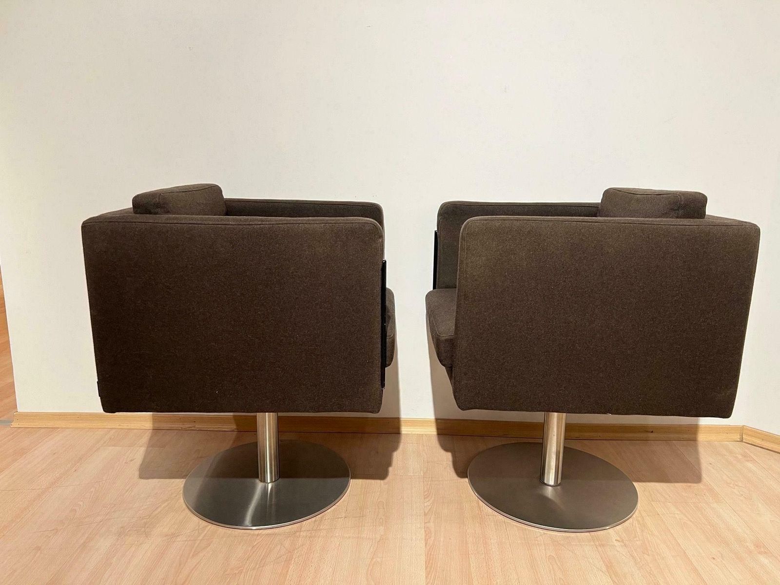 Pair Of Cubic Swivel Chairs With Tableau By Lensvelt, Netherlands, Early 21st C. photo vintage