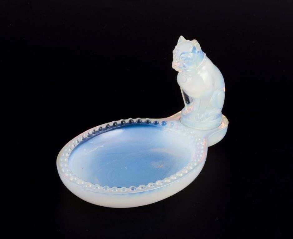 Sabino, France. Business Card Holder With A French Bulldog In Art Glass. photo furniture