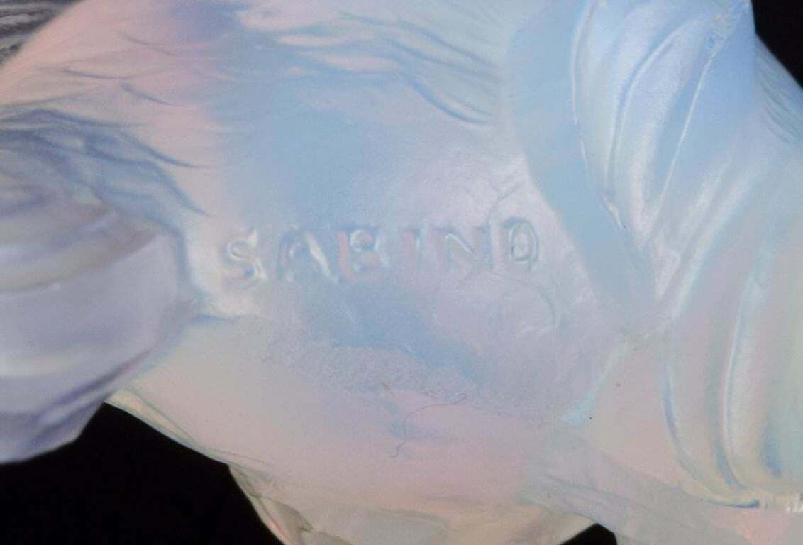 Sabino, France. Art Deco Figurine Of Fish In Opaline Glass. photo vinterior