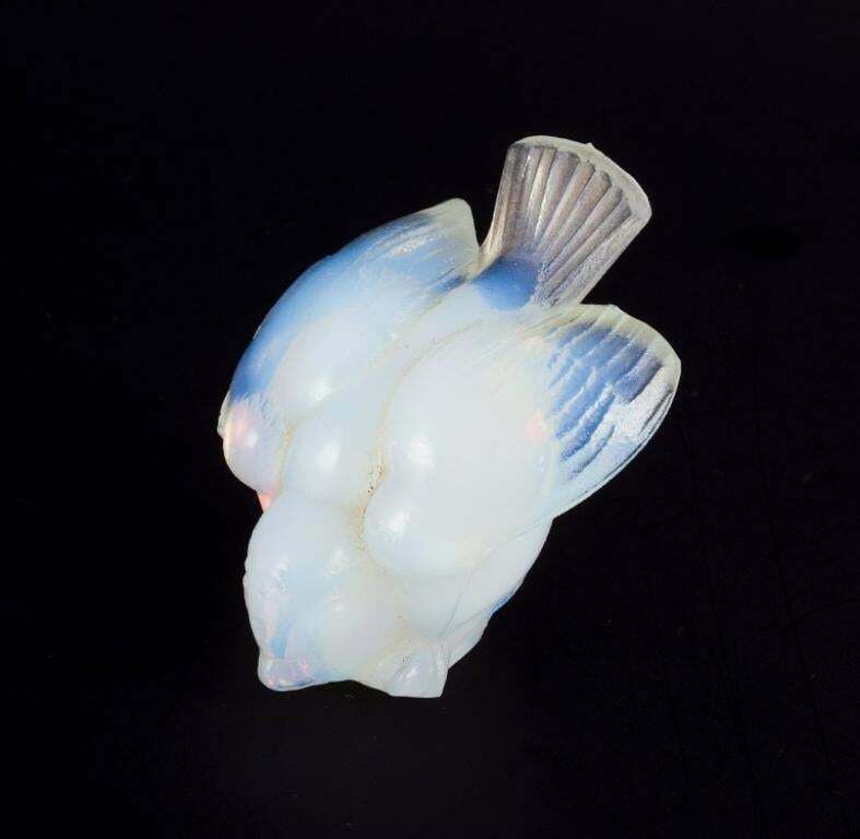 Sabino, France. Two Bird Chicks In Art Glass, Art Deco Opaline Glass. photo 290.0