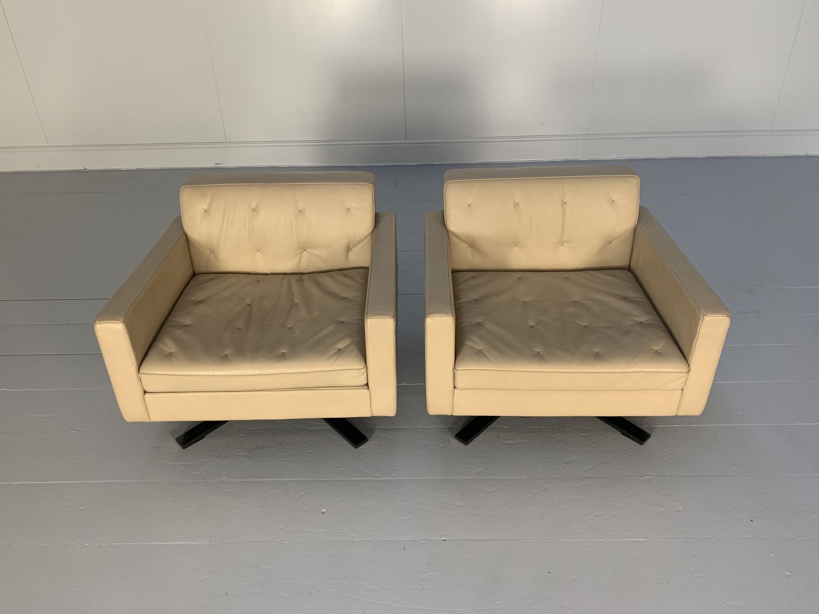 Pair Of Poltrona Frau For Ferrari “Kennedee” Armchairs – In “Pelle Frau Sc” Leather photo for sale