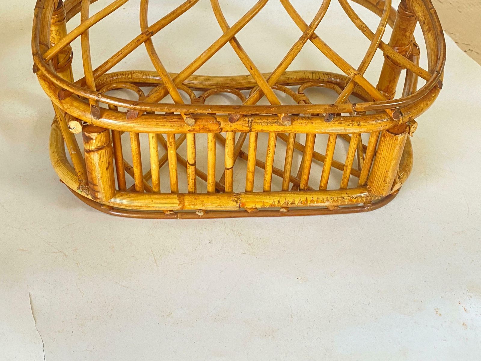 1960s Italian Vintage Mid Century Modern Natural Rattan Wicker Magazine Holder photo for sale