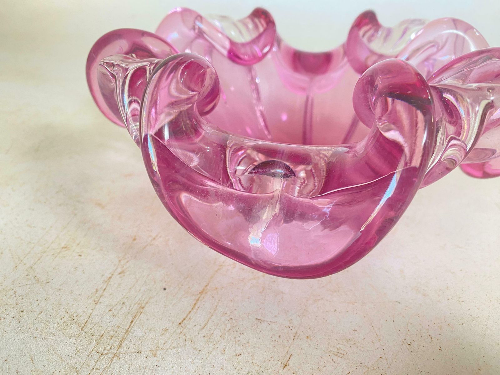 Vide Poche Or Ashtray In Art Glass Venice Pink Color Italy Murano 1970 photo for sale