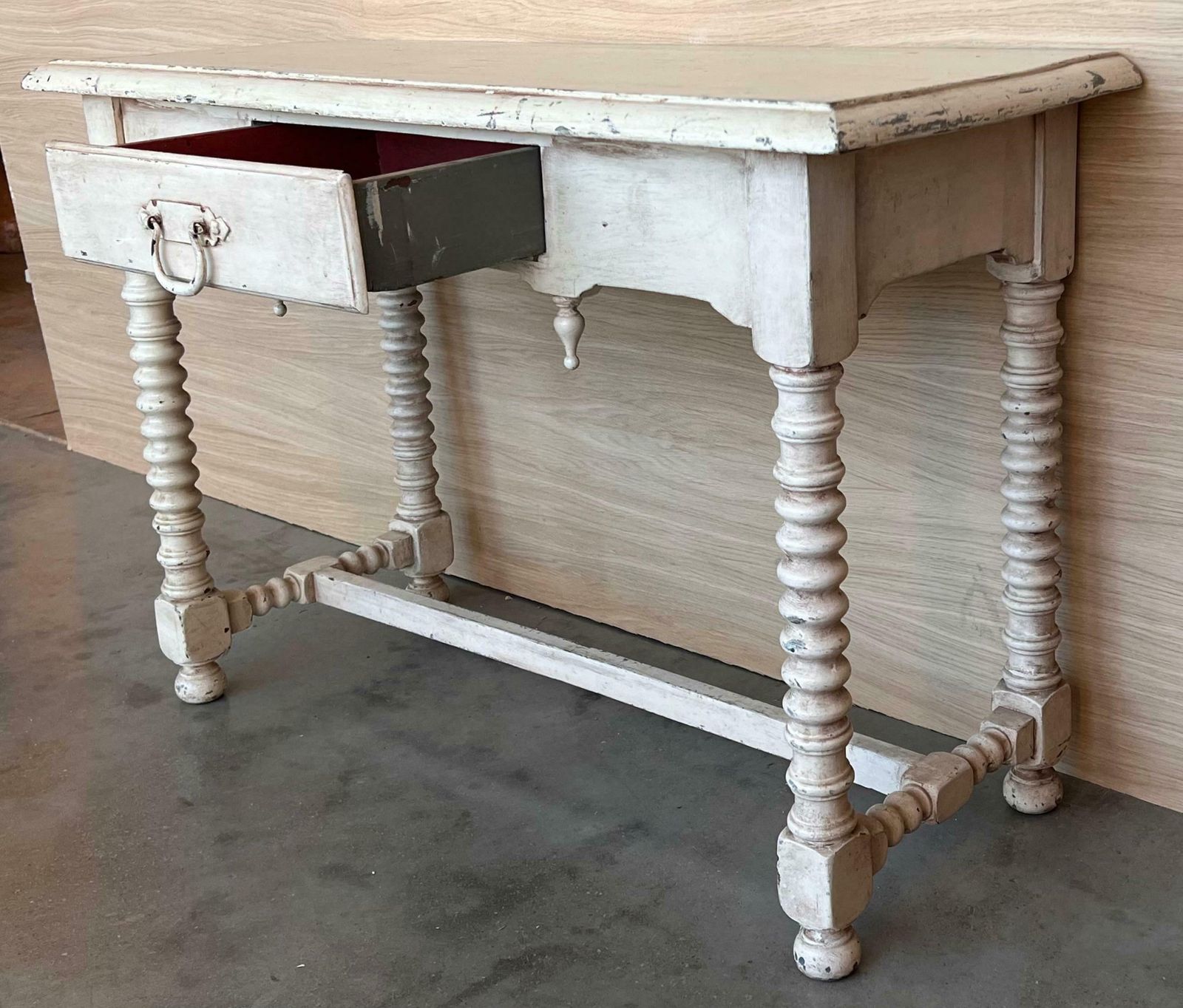 Table de ferme rustique d'époque avec tiroir, Espagne photo vintage