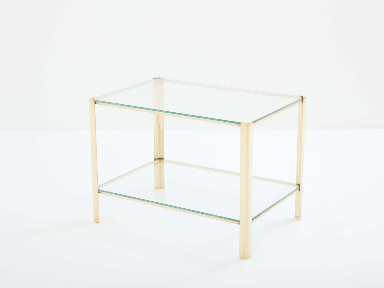 Table d'appoint à deux plateaux en verre et bronze, par Jacques Quinet pour Broncz, années 1960 photo furniture