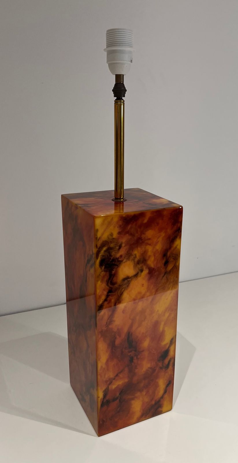 photo vintage Pair Of Plexiglass Lamps. French Work. Around 1970