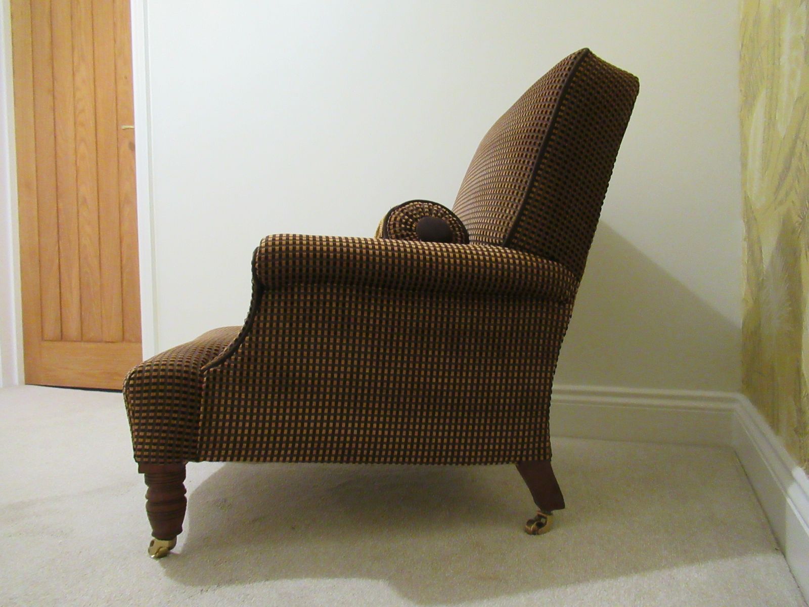 Traditional Armchair   Late 19th 20th Century photo vinterior